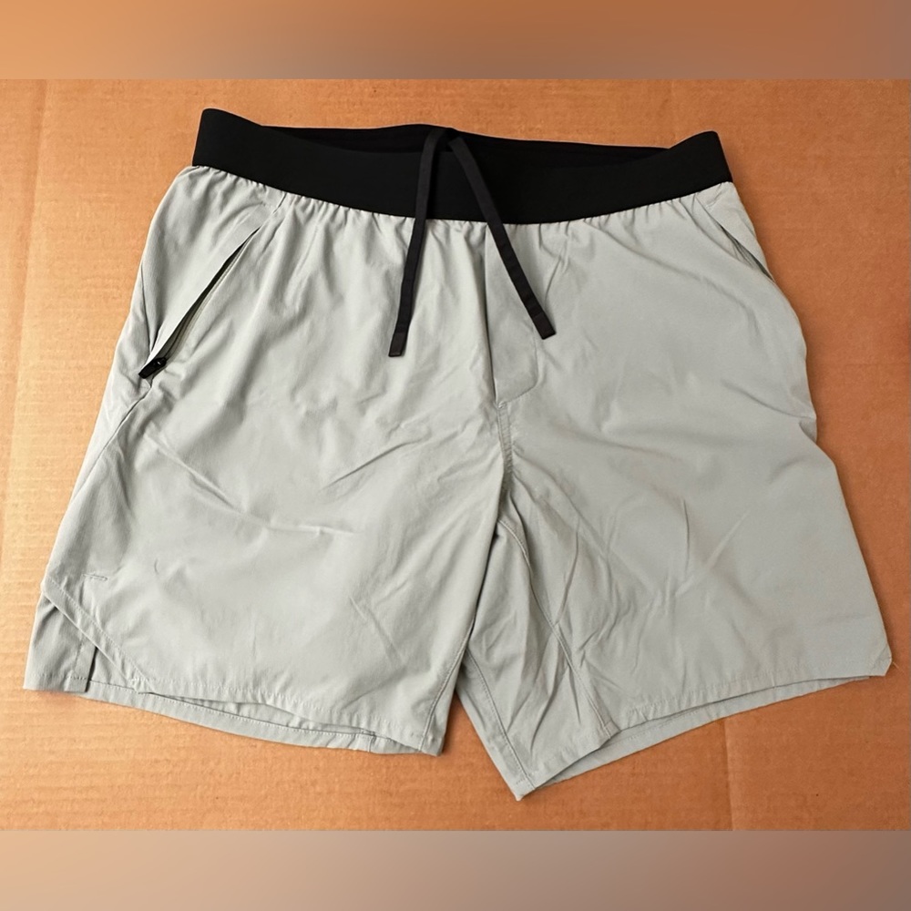 Ten Thousand Tactical shorts Medium 7”